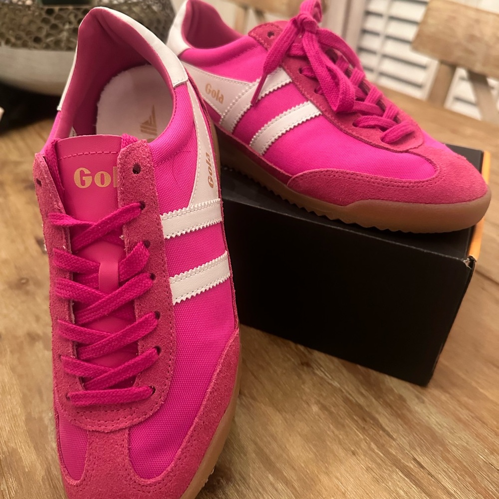 Gola Women's Pink and White Sneakers